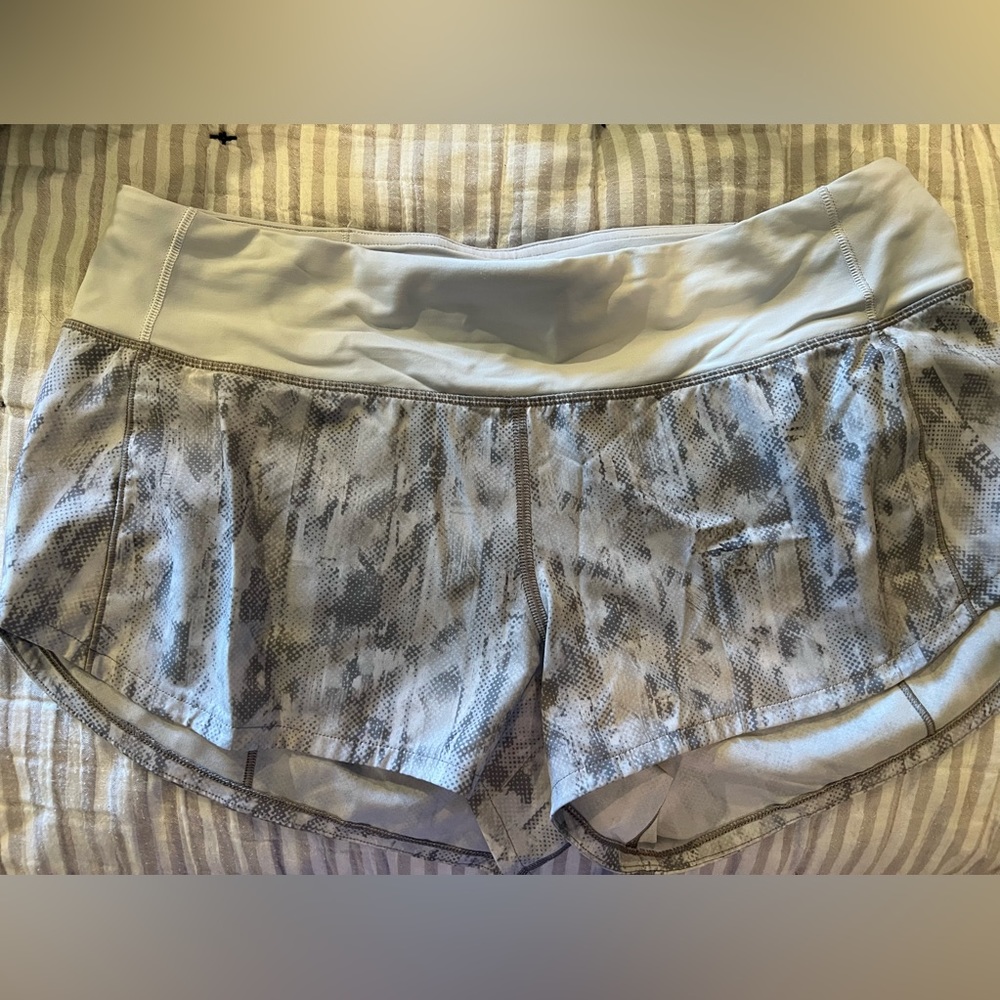 Lululemon Speed Up Short 2.5"